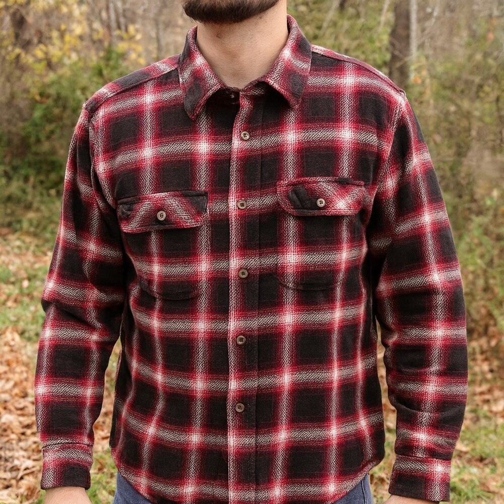 Field & Stream 1871 Men’s Flannel Shirt Medium M Red Black Plaid Blanket Flannel